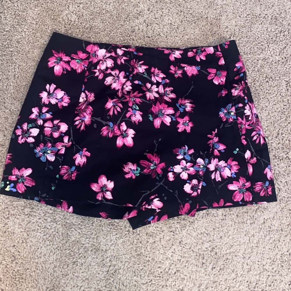 Floral skort